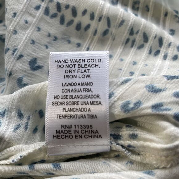 En Creme Women’s XS Button Front Cream Blue Boho Print Tunic Top Long Sleeve - Picture 7 of 10